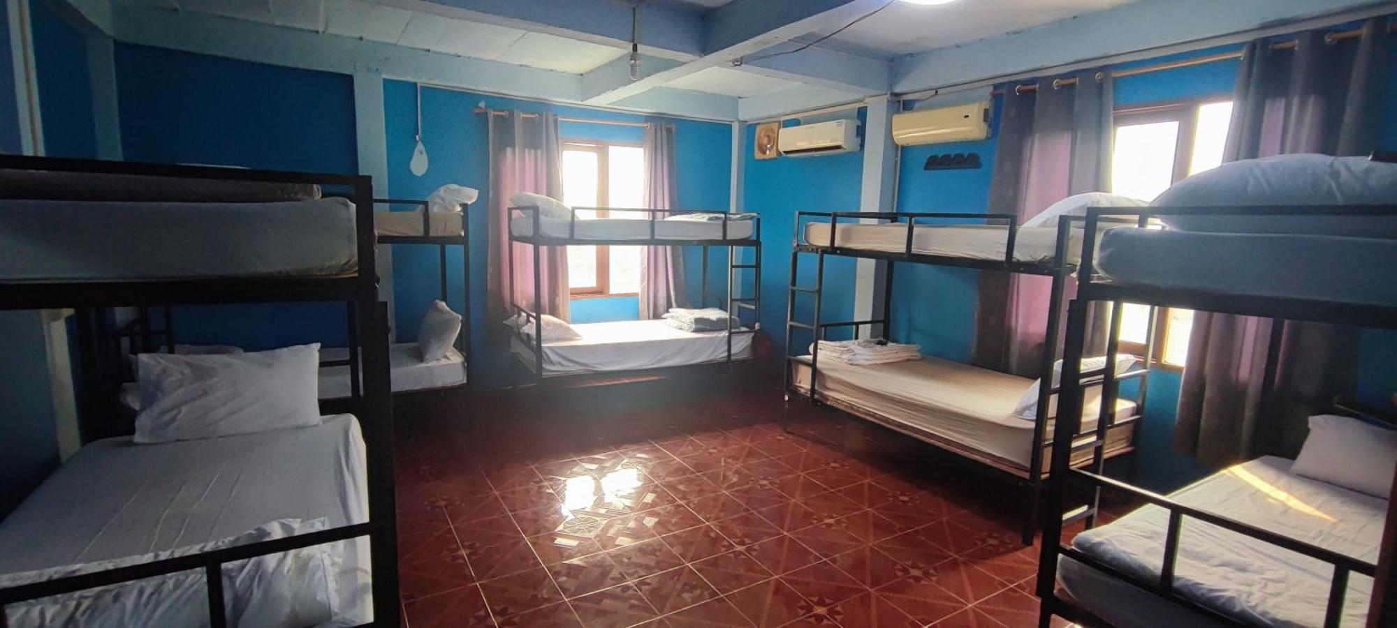 Blue Sunset Hostel Vang Vieng Exterior photo